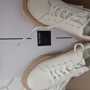 Dolce Vita Women's Cream and Tan Sneakers